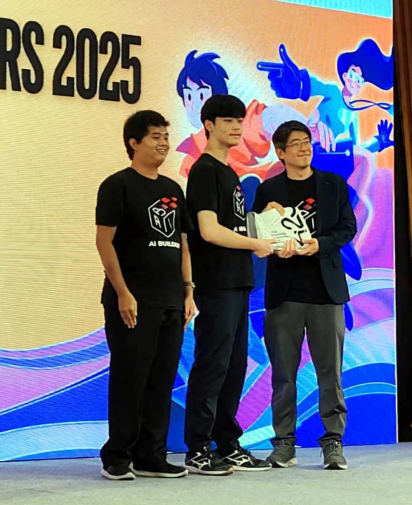 ทีม SixtyScan รับรางวัลบนเวที AI Builders 2025